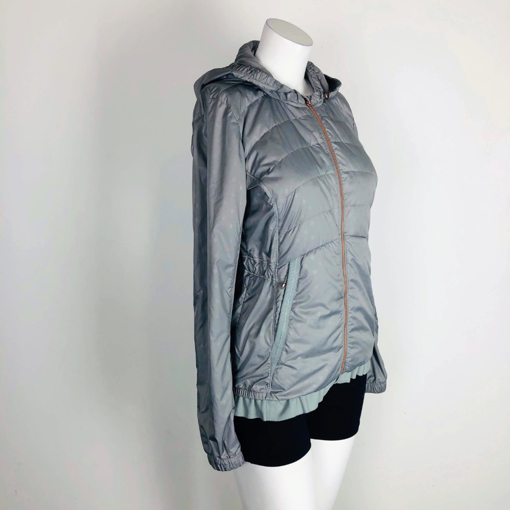 Lululemon Spring Fling Puffy Windbreaker Silver - Picture 4 of 7